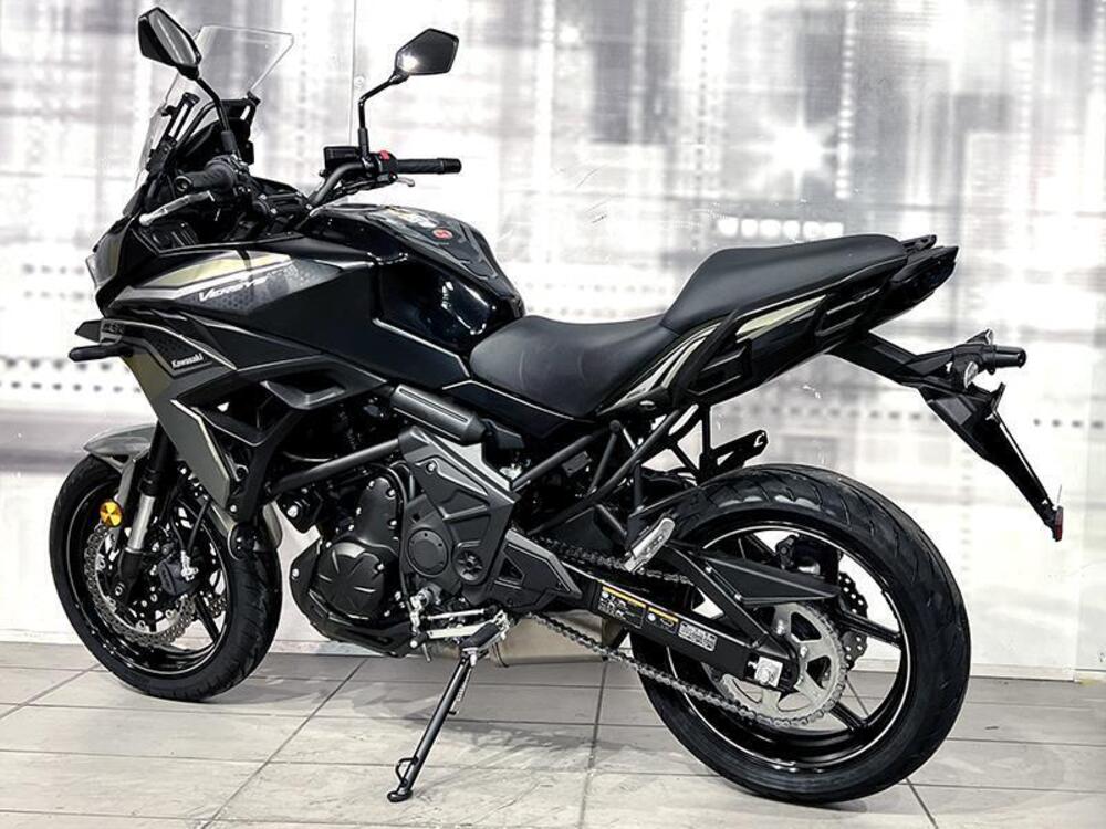 Kawasaki Versys 650 (2021 - 24) (2)