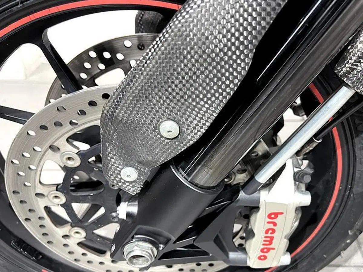 Ducati Hypermotard 1100 S (2007 - 09) (5)
