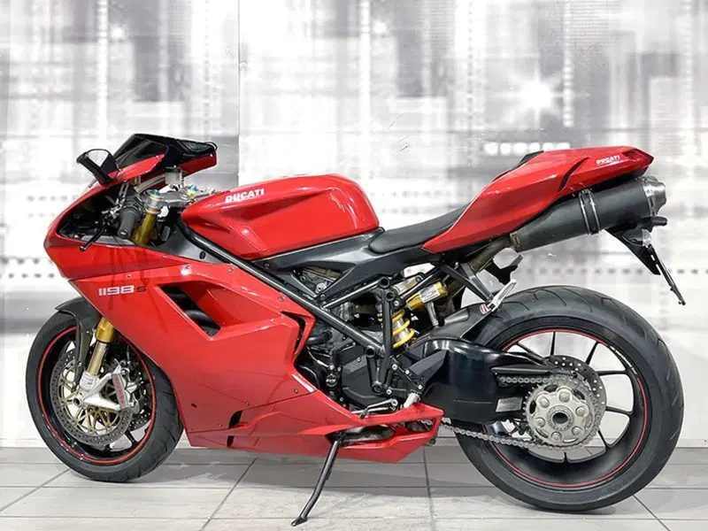 Ducati 1198 (2009 - 12) (2)