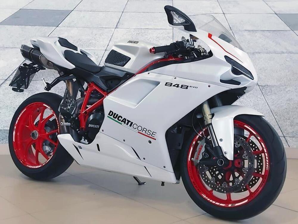 Ducati 848 EVO (2010 - 12)