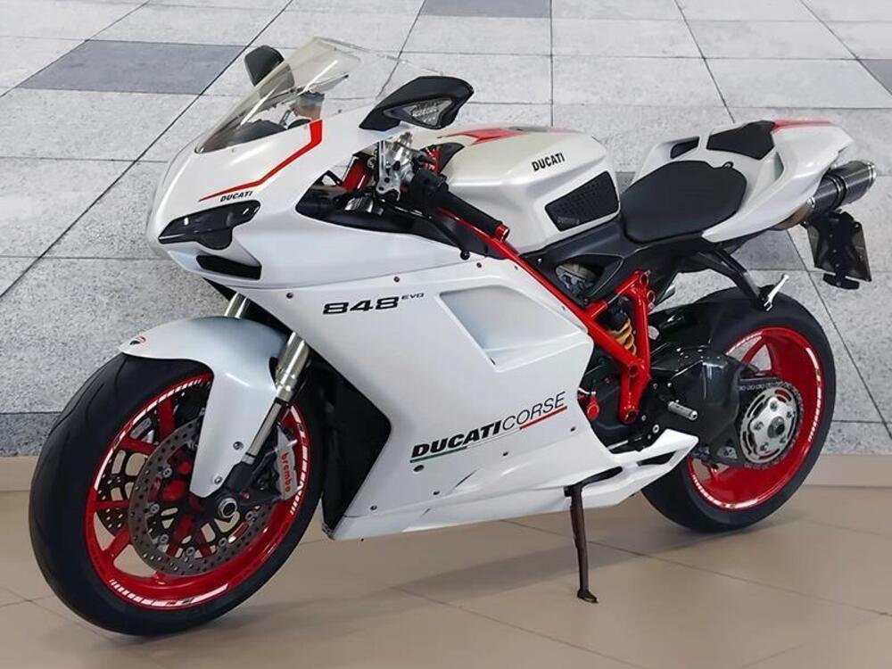 Ducati 848 EVO (2010 - 12) (2)
