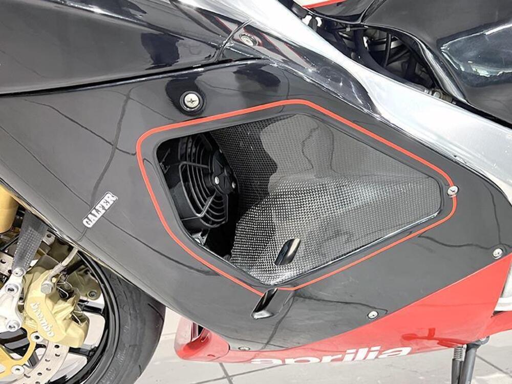 Aprilia RSV 1000 R (2000 -  01) (3)