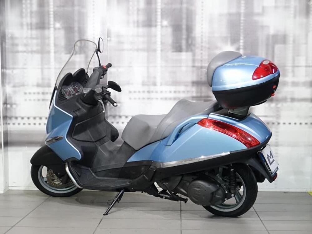 Aprilia Atlantic 500 (2001 - 02) (2)