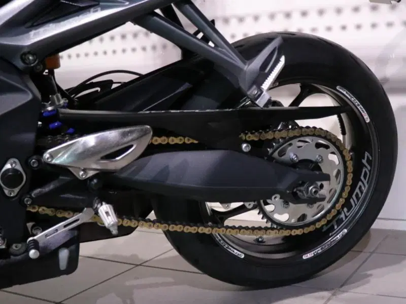 Triumph Street Triple ABS (2013 - 17) (5)