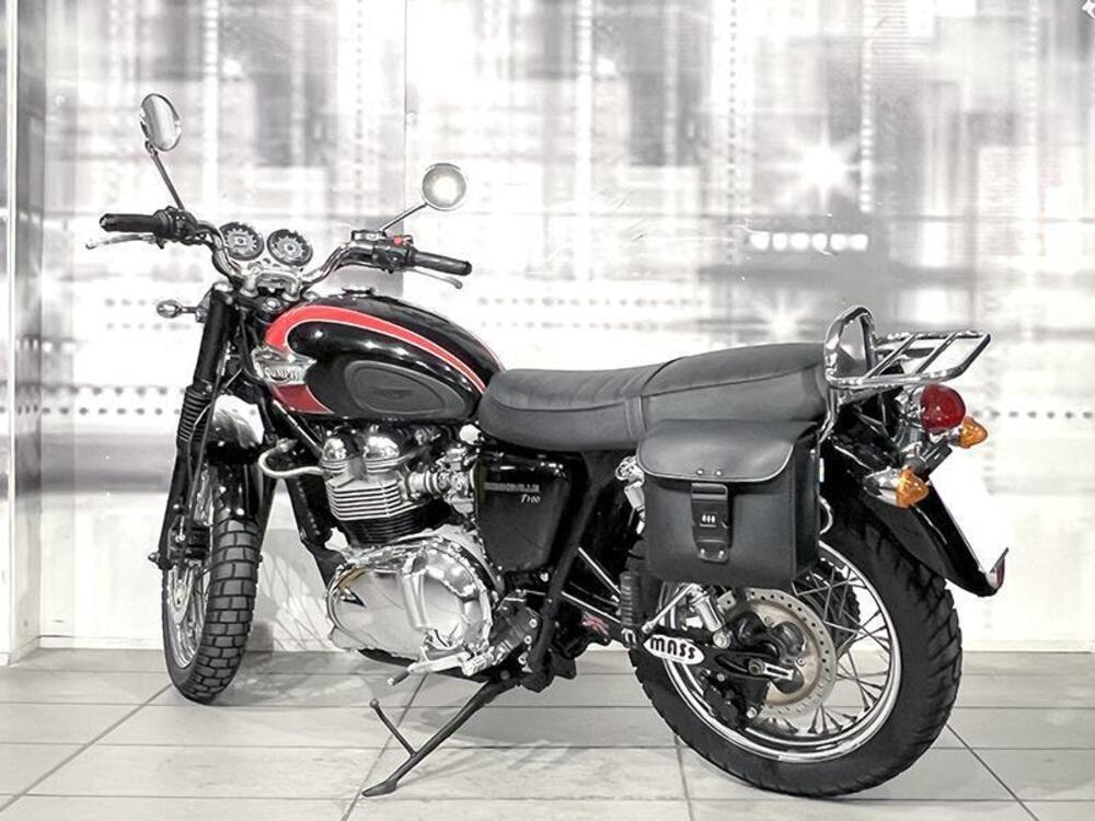 Triumph Bonneville T100 (2001 - 07) (2)