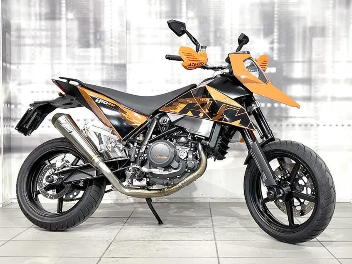 KTM 690 Supermoto (2007 - 12)