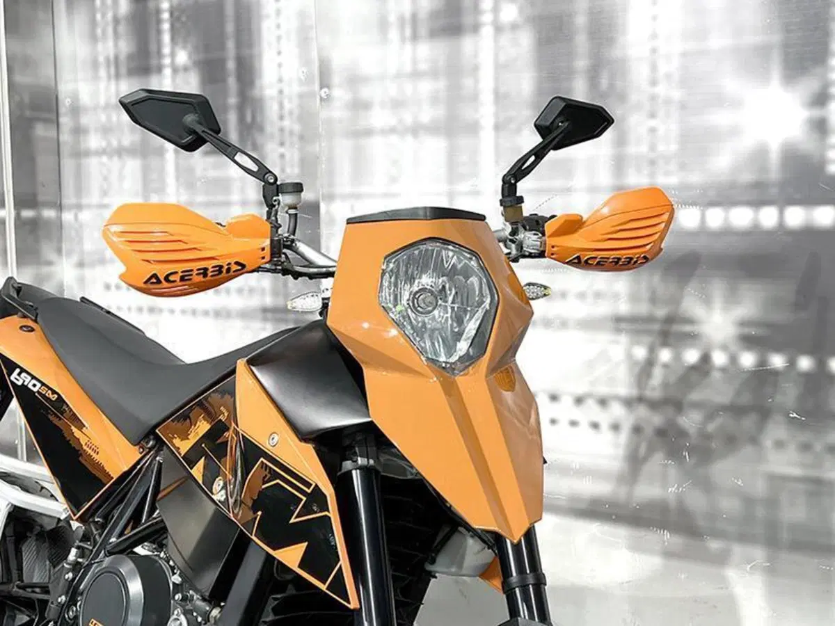 KTM 690 Supermoto (2007 - 12) (3)
