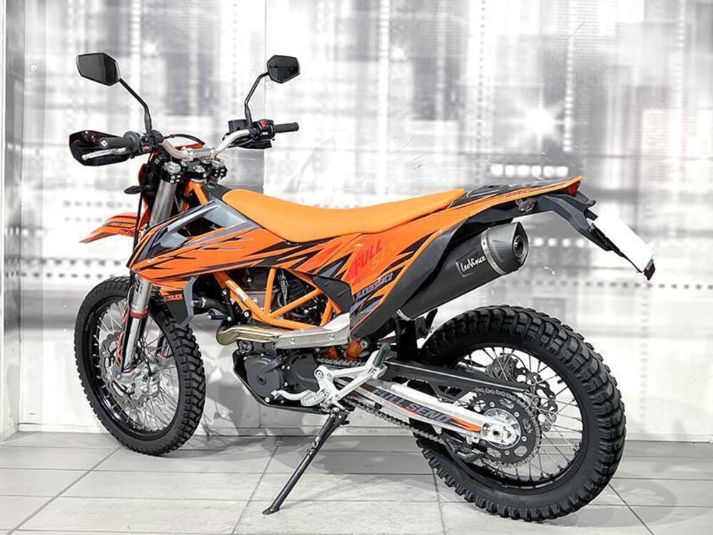 KTM 690 Enduro R (2022 - 25) (2)