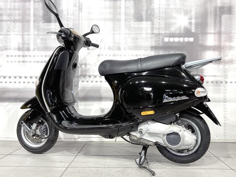 Piaggio Vespa 150 PX (1980 - 00) (2)