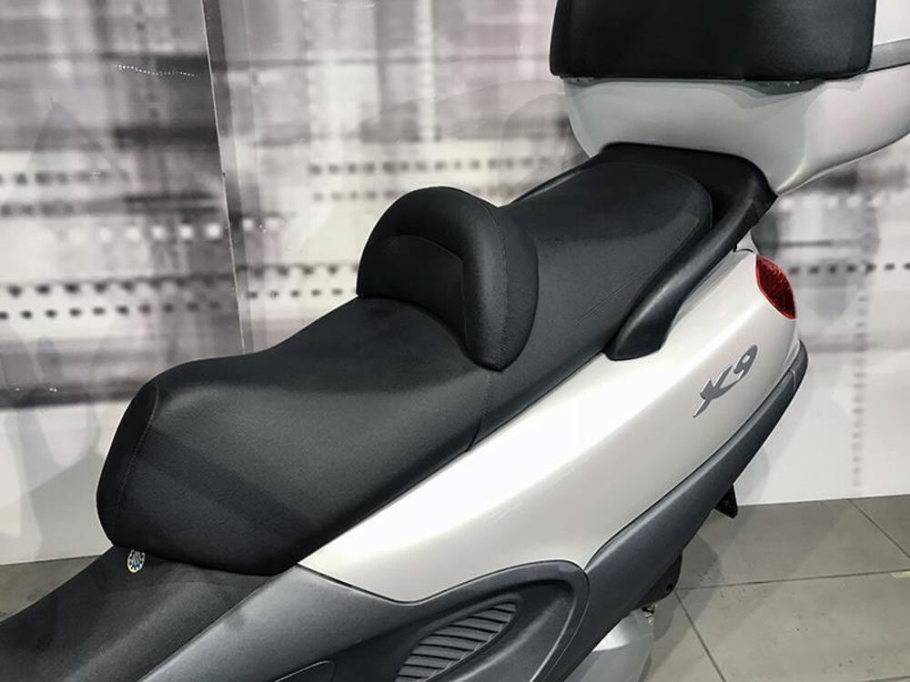 Piaggio X9 250 (2000 - 01) (3)