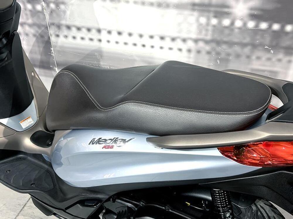 Piaggio Medley 150 ABS (2021 - 25) (4)