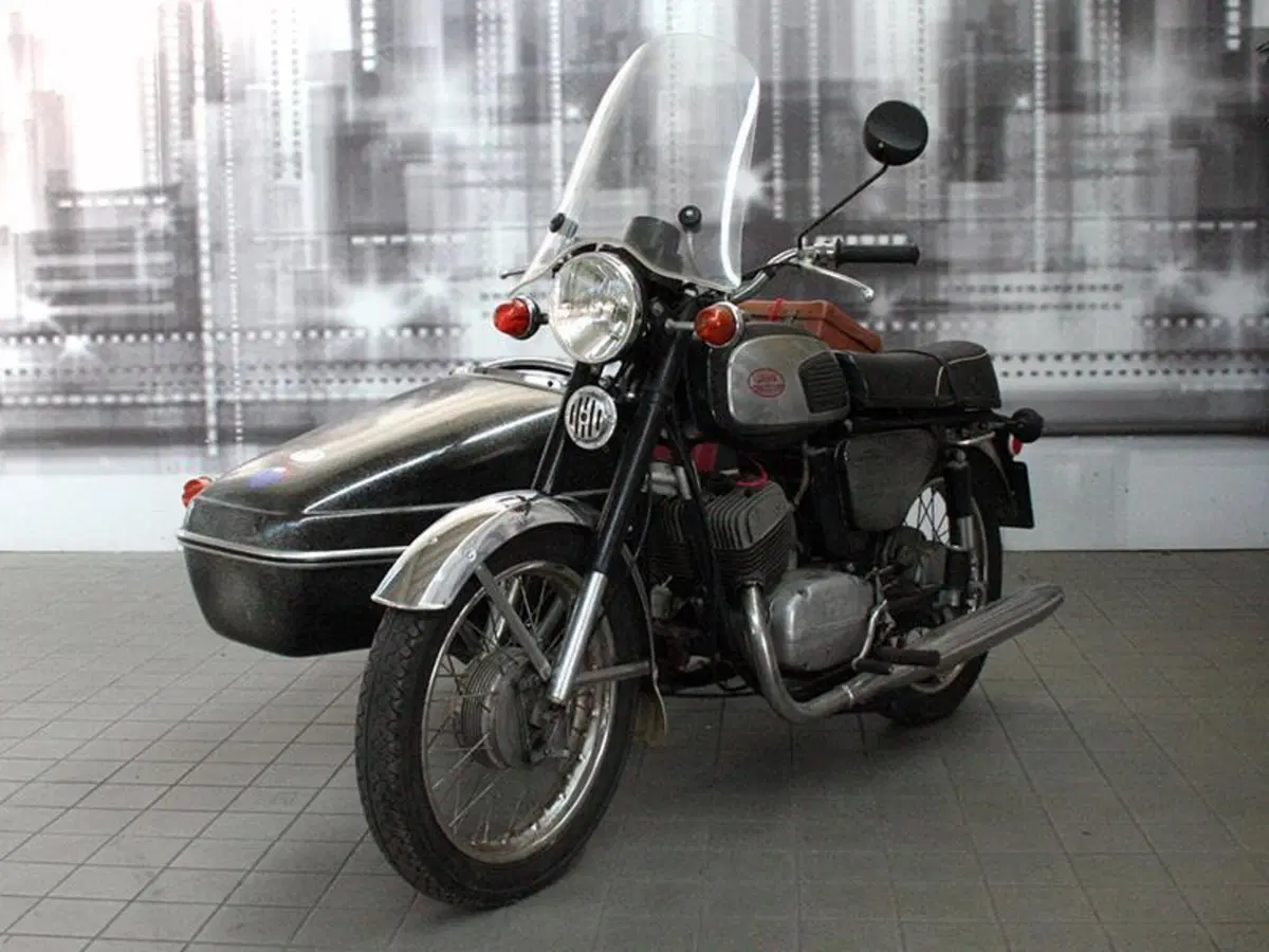 Jawa 350 Sidecar (5)