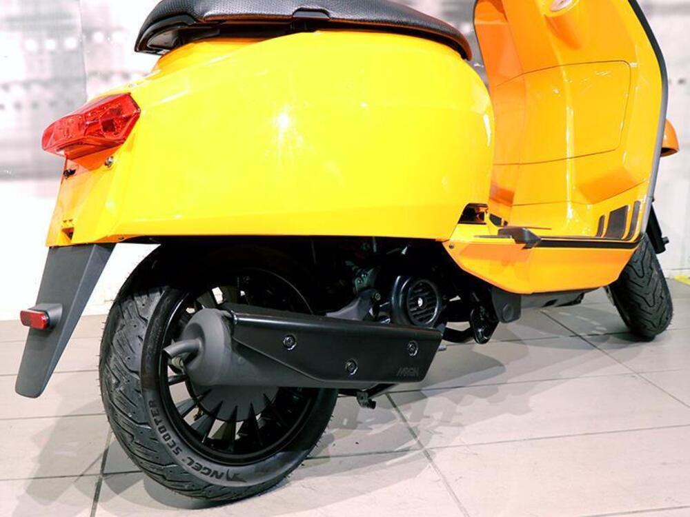 Lambretta V50 Special (2018 - 20) (4)