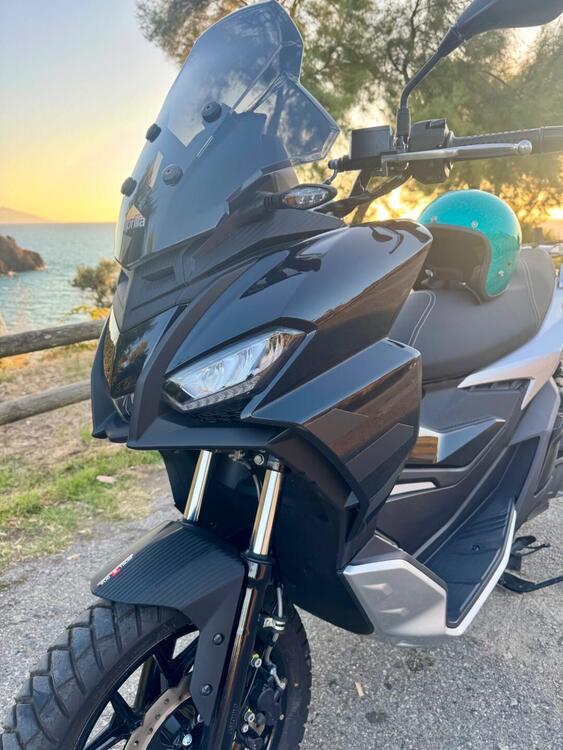 Aprilia SR GT 125 (2025) (3)