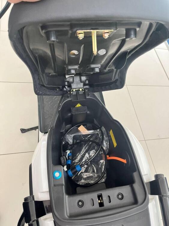 Niu NQi Cargo ER (2020 - 24) (4)