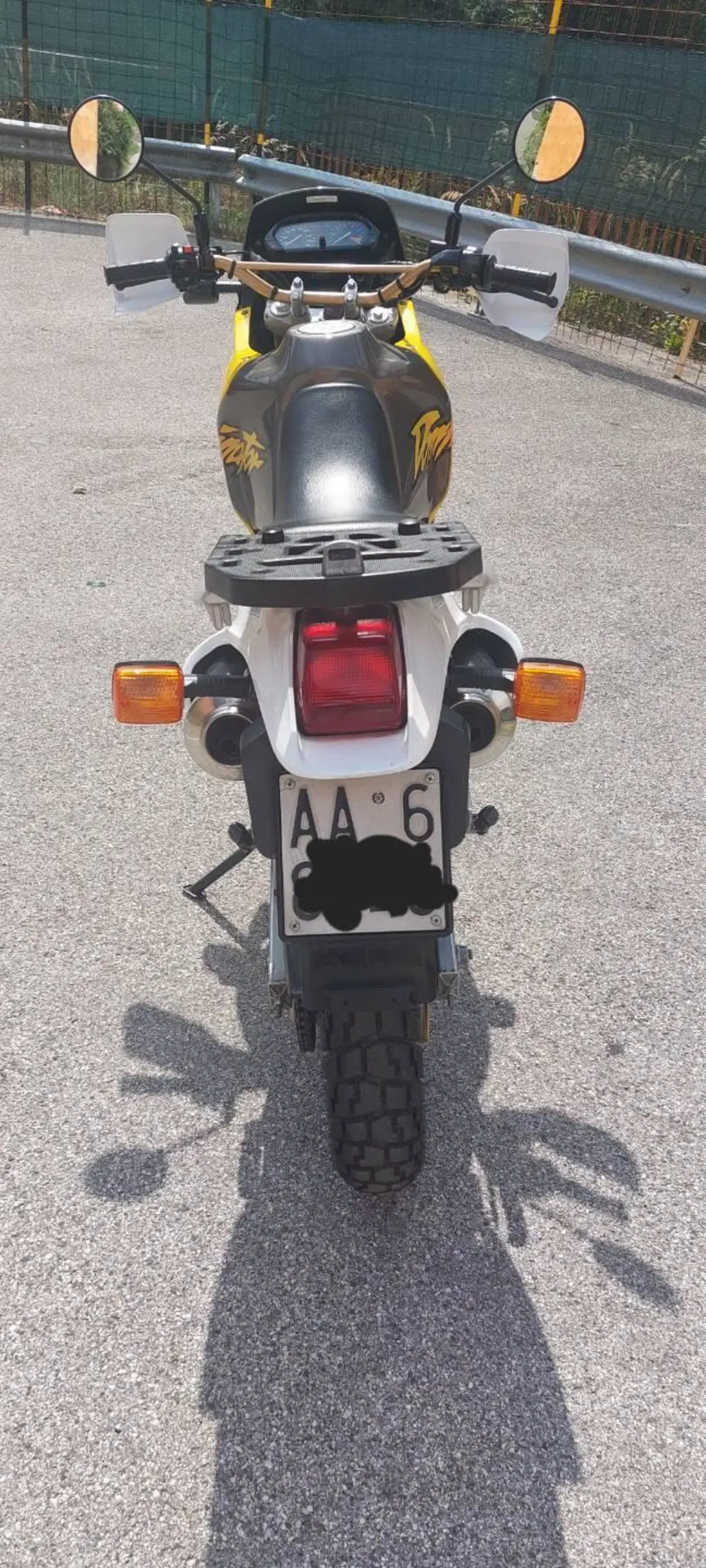 Honda NX 650 DOMINATOR (12)
