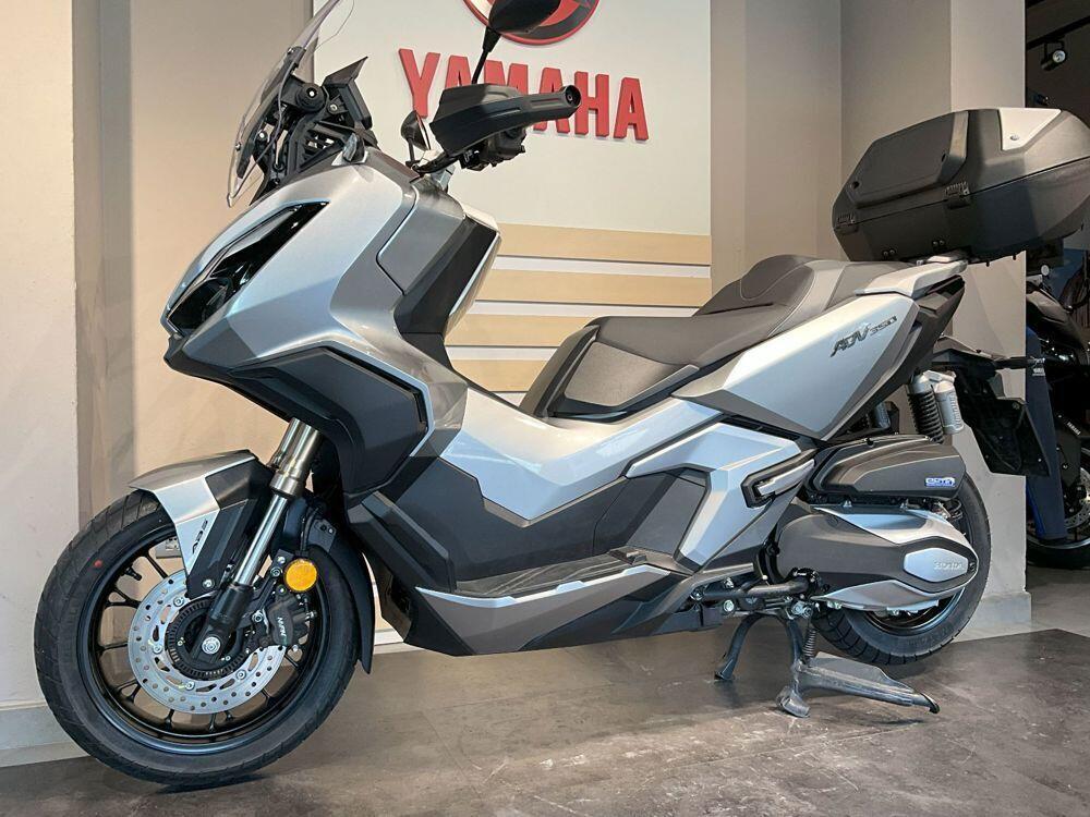 Honda ADV 350 (2022 - 24) (4)