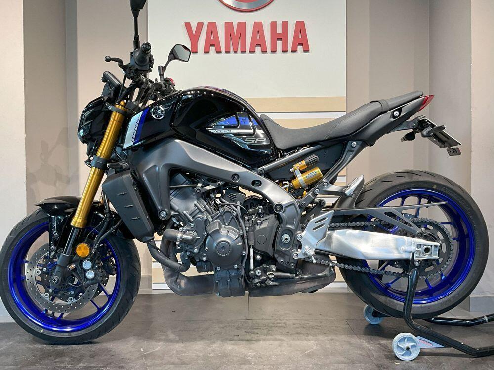 Yamaha MT-09 SP (2021 - 23) (3)