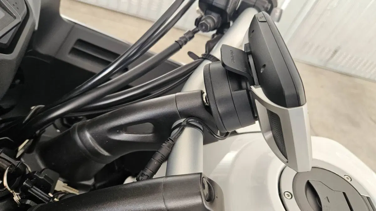 Honda Crossrunner Travel Edition ABS (2015 - 18) (11)
