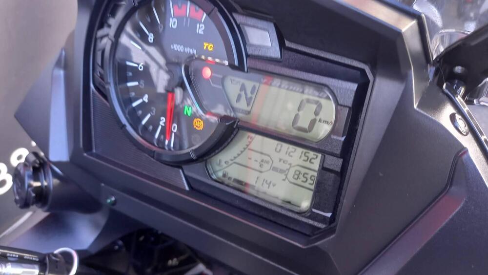 Suzuki V-Strom 650XT (2021 - 25) (4)