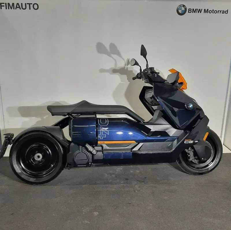 Bmw CE 04 (2021 - 25) (2)