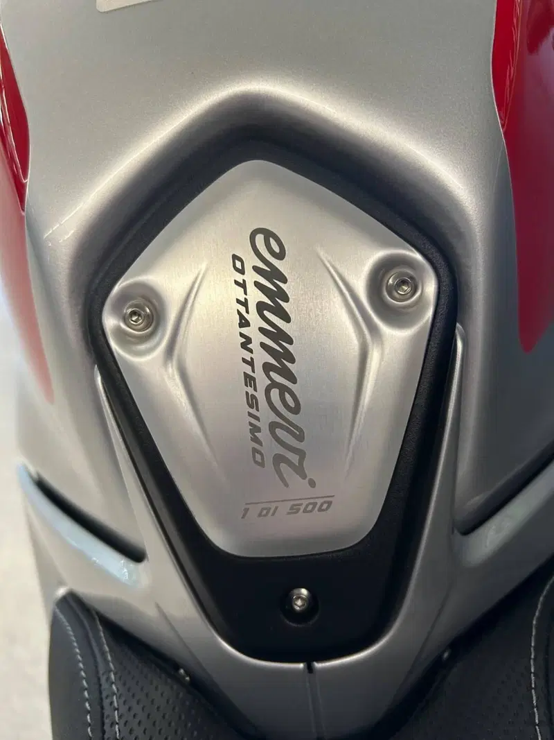 MV Agusta Brutale 801 RR Ottantesimo (2025 - 26) (6)