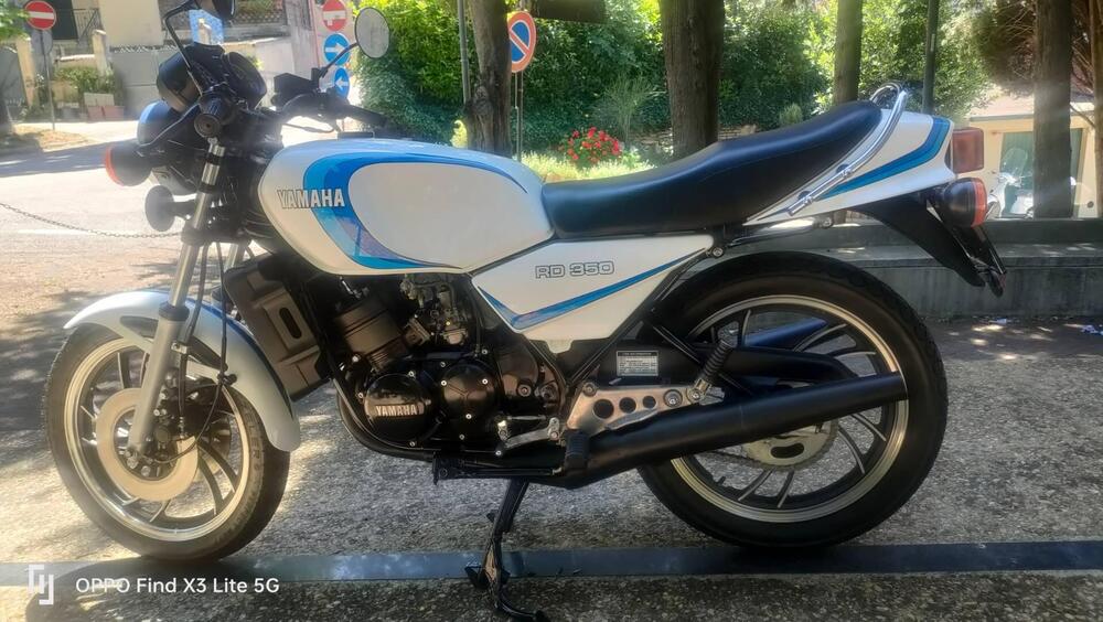 Yamaha RD 350 4L0 (2)