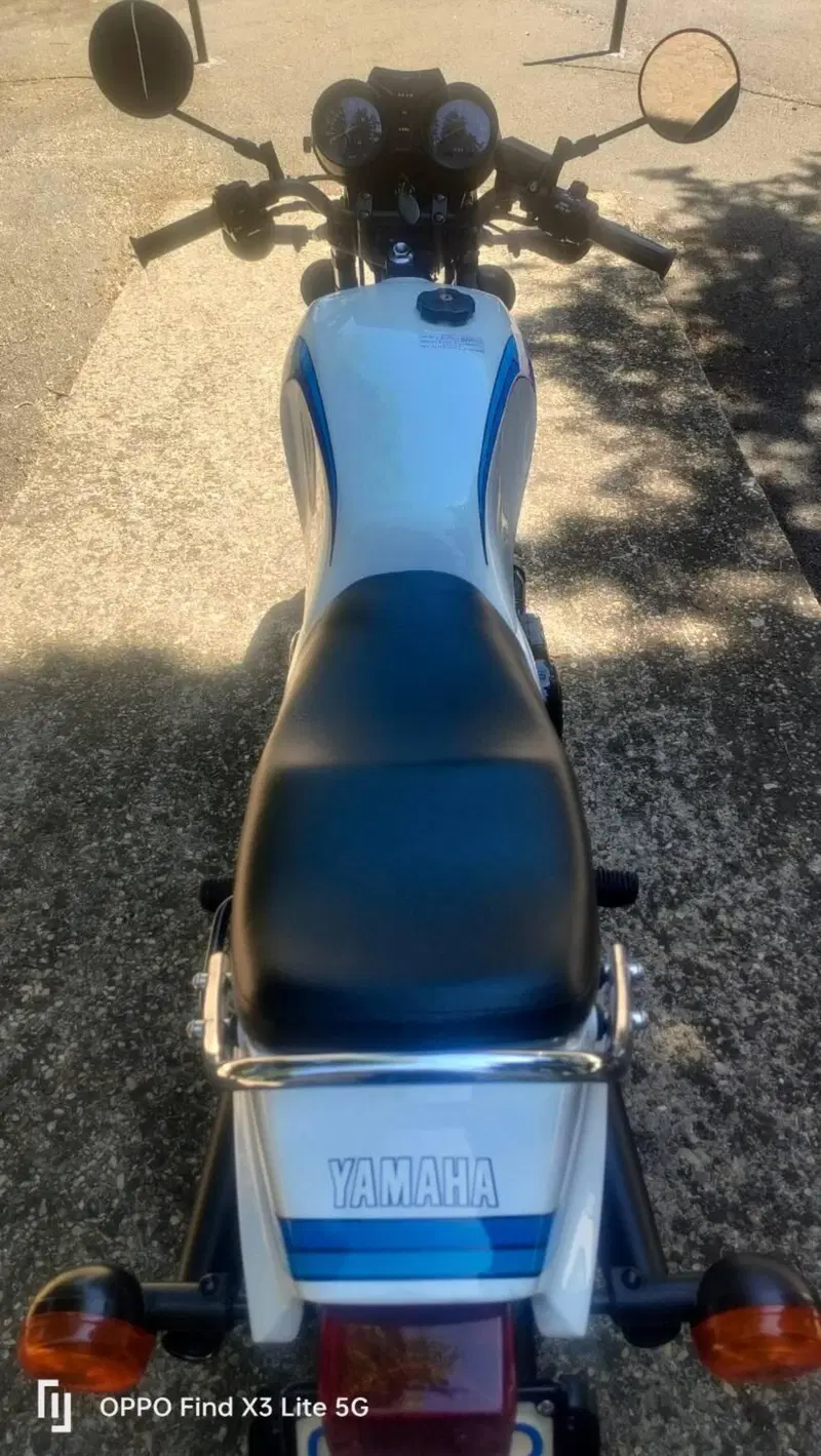 Yamaha RD 350 4L0 (5)