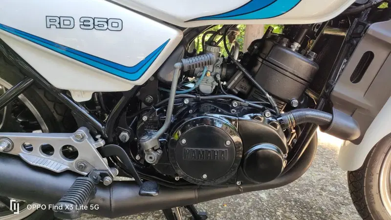 Yamaha RD 350 4L0 (7)