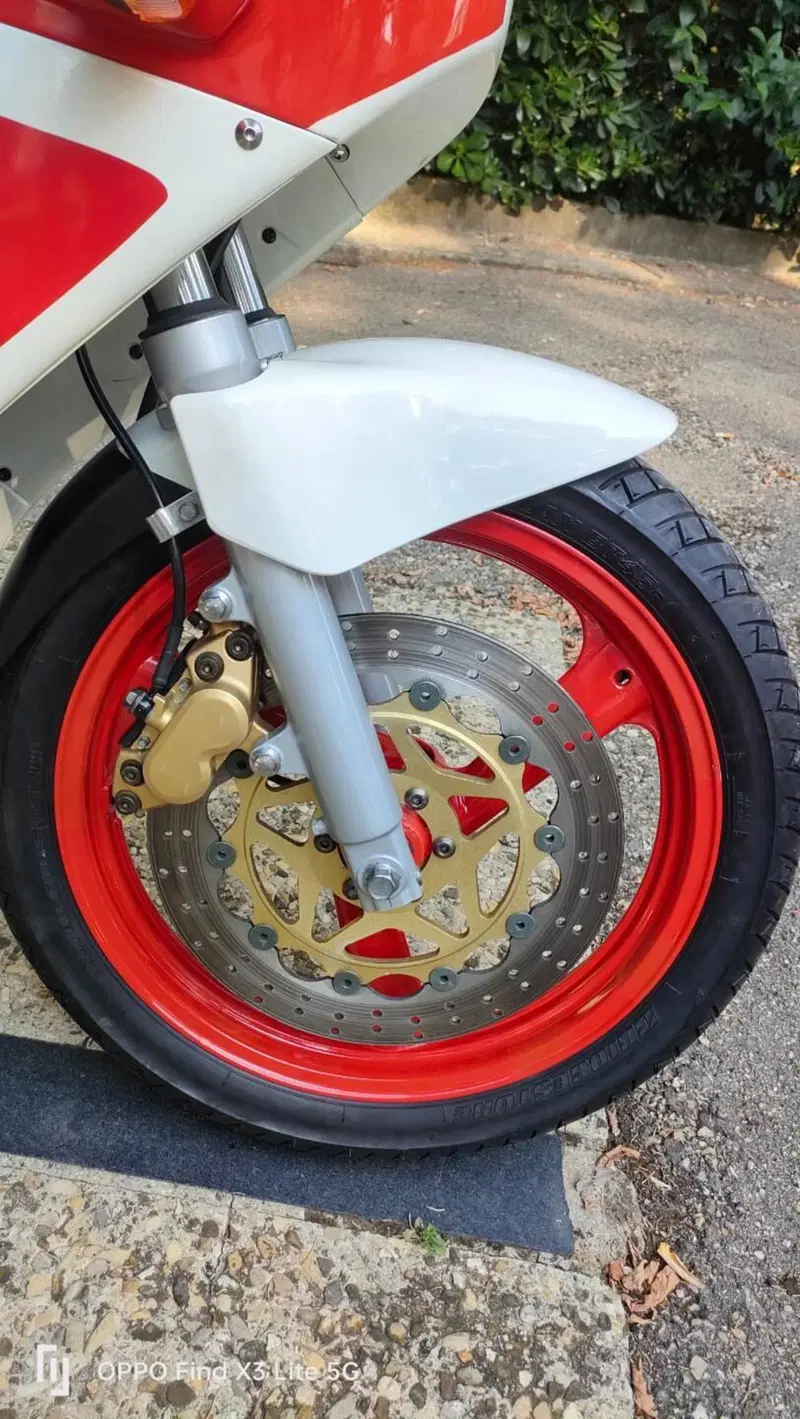 Yamaha TZR 250 2MA (6)