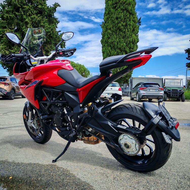 MV Agusta Turismo Veloce 800 R (2023 - 25) (4)