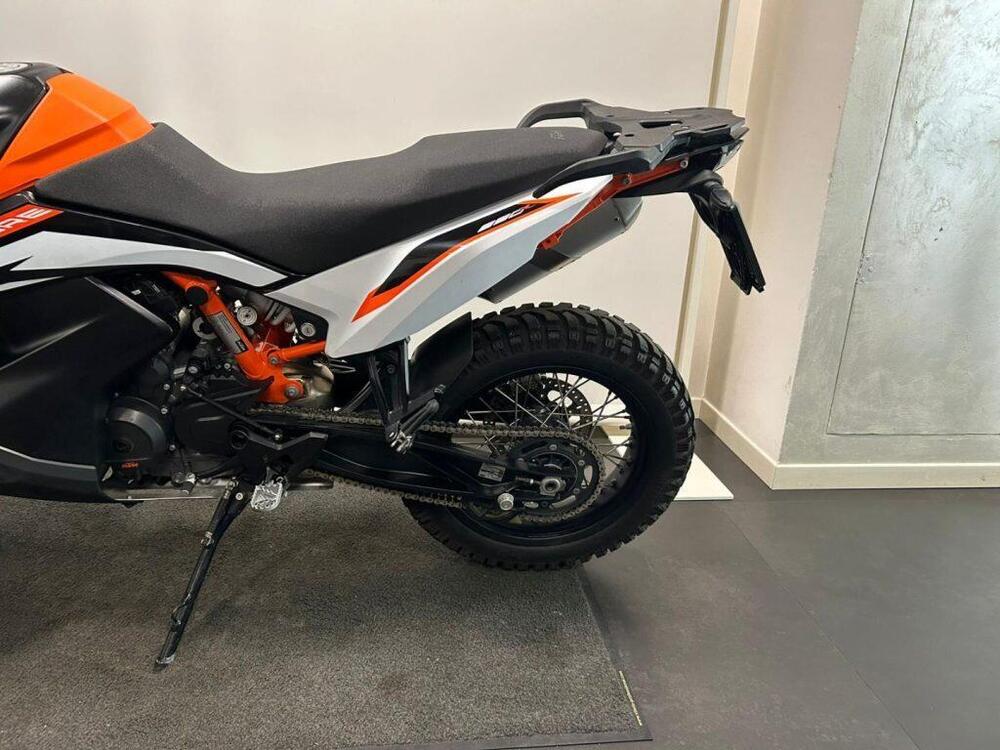 KTM 890 Adventure R (2021) (3)