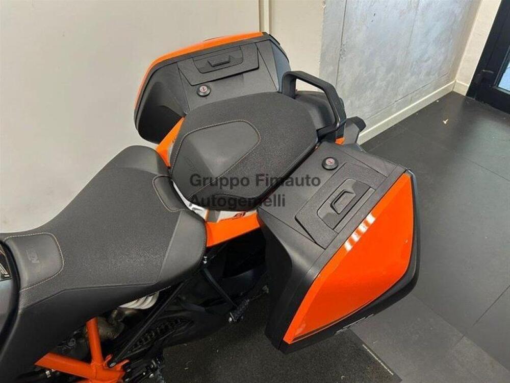 KTM 1290 Super Duke GT ABS (2016 - 18) (4)