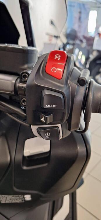 Yamaha T-Max 560 (2025) (5)