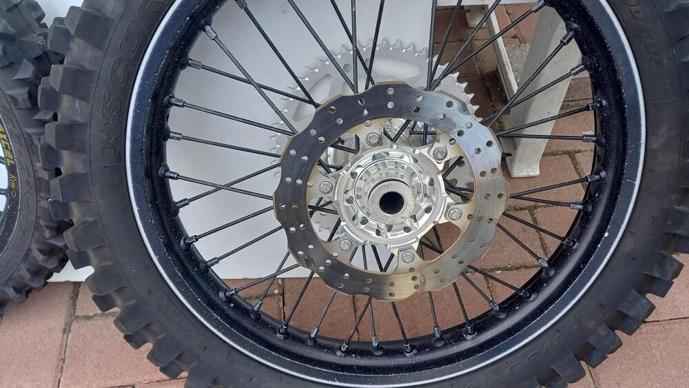 Coppia di ruote comoleta Kite (4)