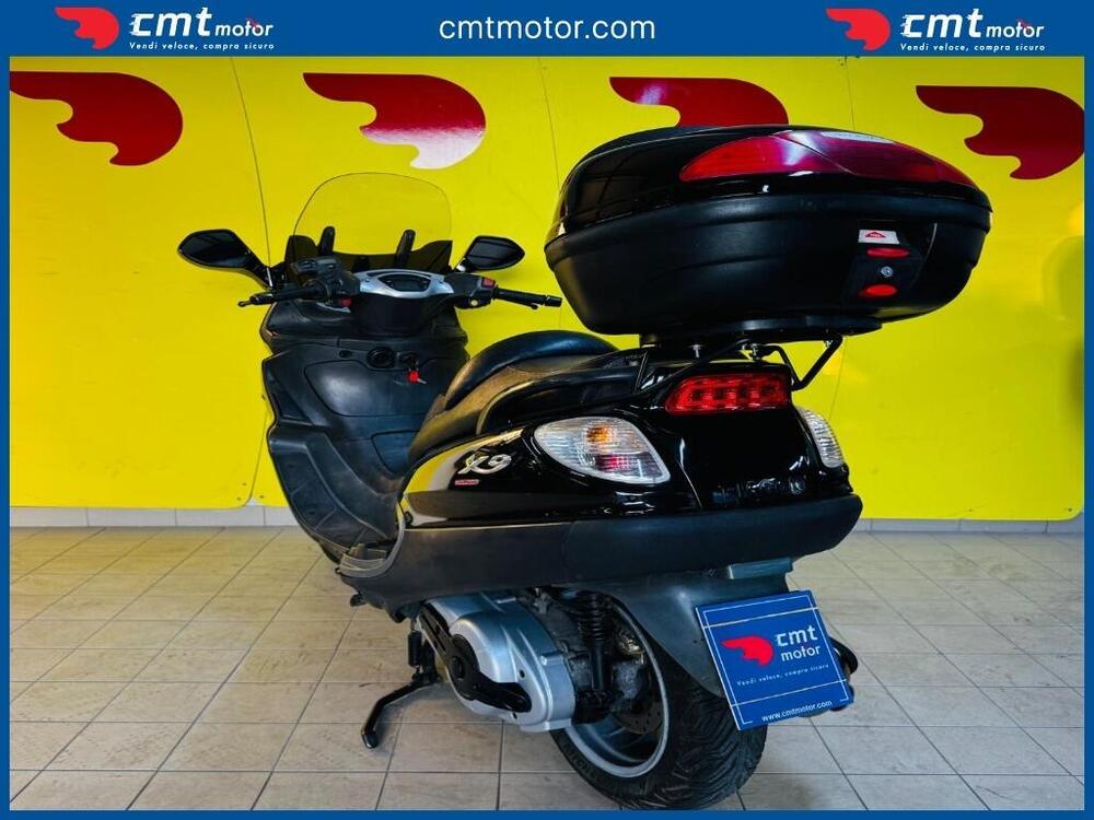 Piaggio X9 500 Evolution (4)