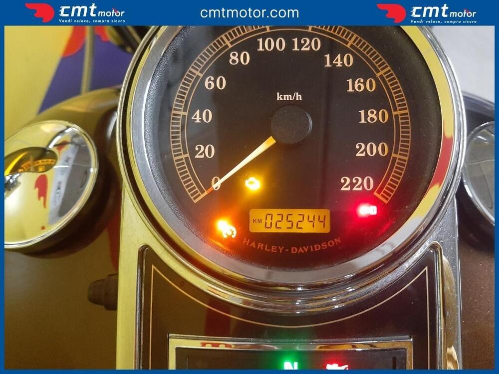 Harley-Davidson 1690 Road King (2013 - 16) - FLHR (5)