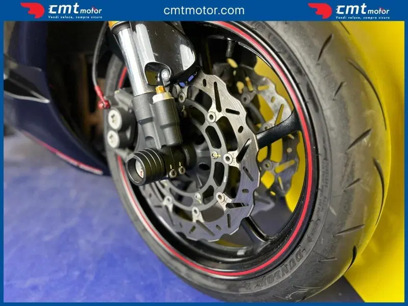 Yamaha YZF R6 (2008 - 09) (5)