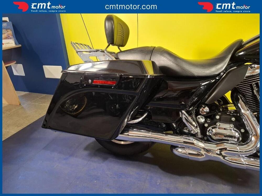 Harley-Davidson 1584 Street Glide (2008 - 10) - FLHX (3)