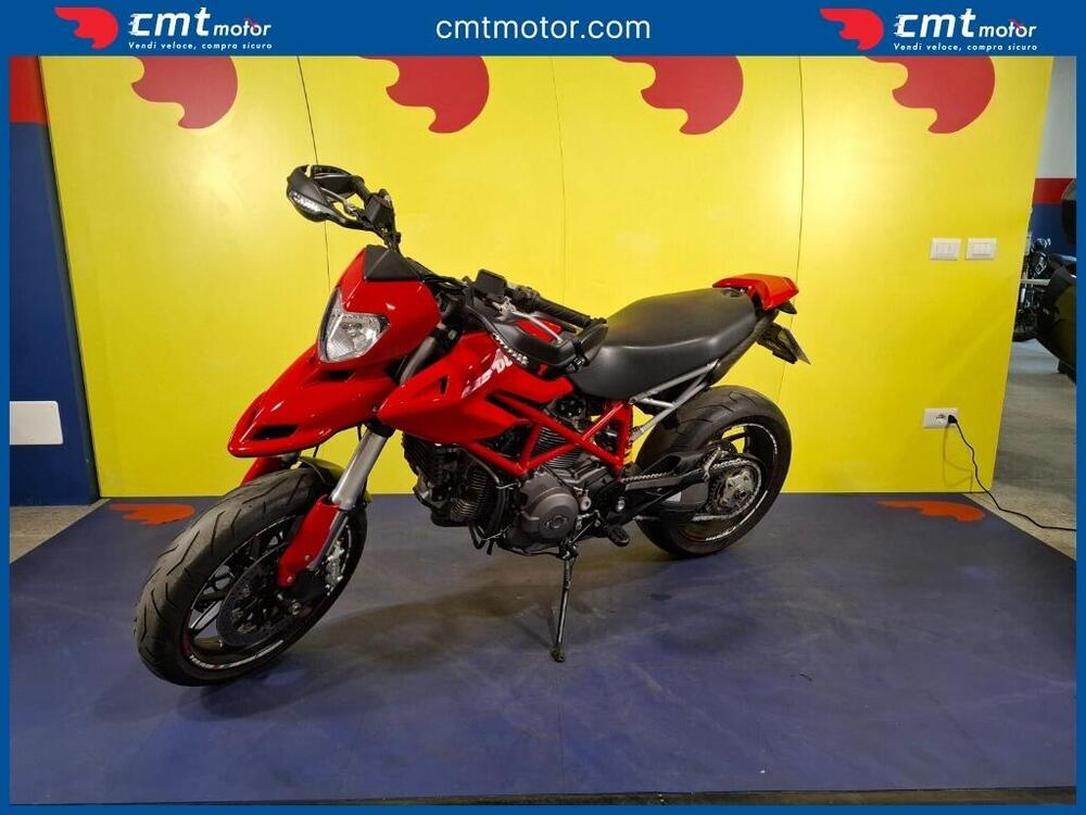 Ducati Hypermotard 796 (2012) (4)