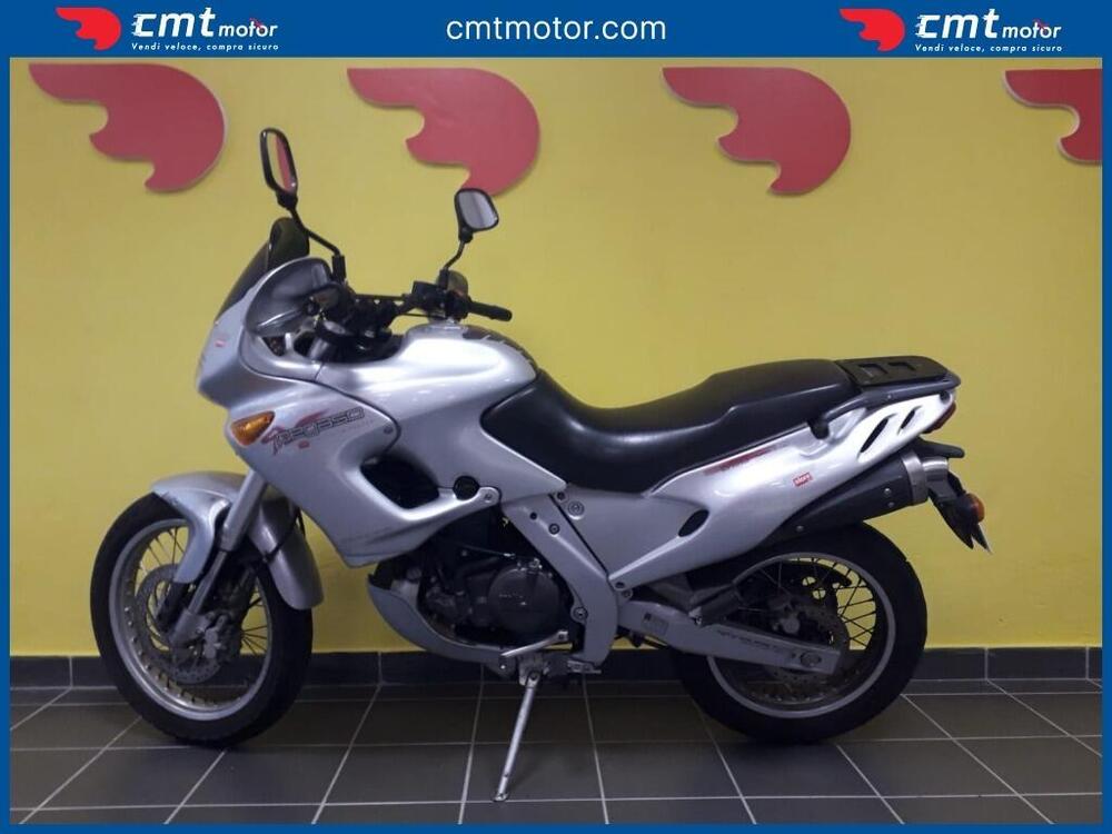 Aprilia Pegaso 650 IE (2001 - 02) (3)