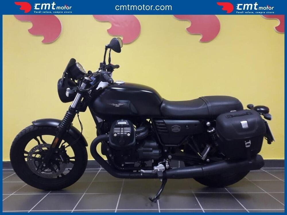 Moto Guzzi V7 III Stone (2017 - 20) (3)