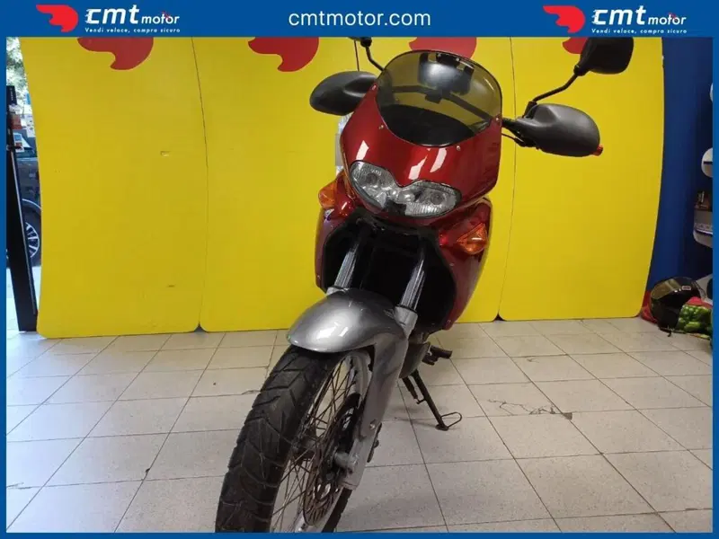 Aprilia Pegaso 650 IE (2003 - 04) (2)