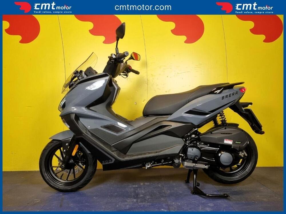 Kl Brera 300 (2022 - 25) (3)