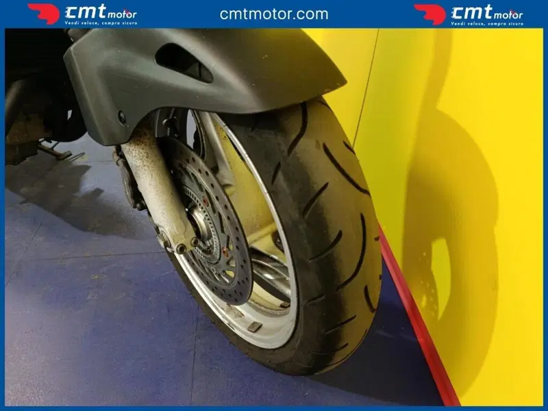 Honda Deauville 700 ABS (7)