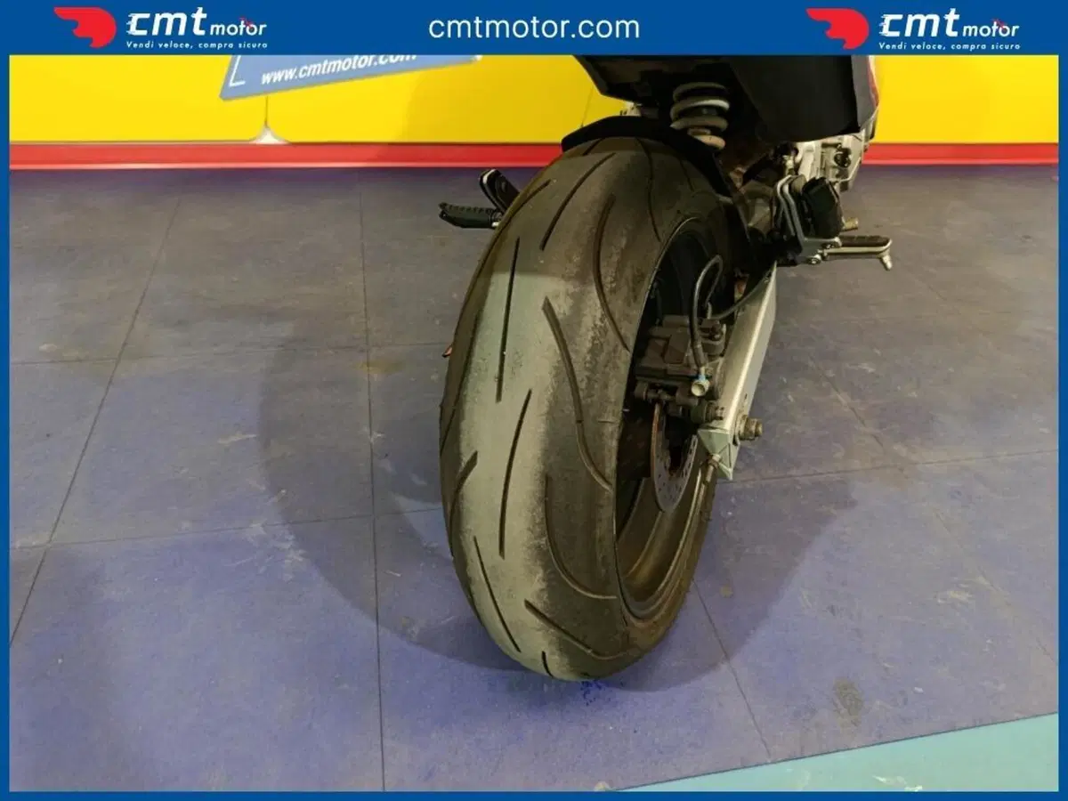 Honda Hornet 600 (2003 - 04) (7)
