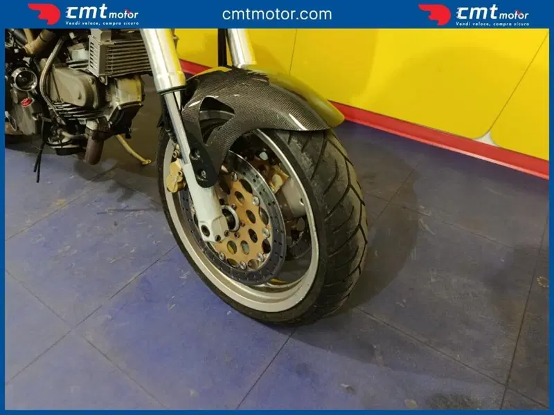 Ducati Monster 750 Dark (1999 - 02) (7)