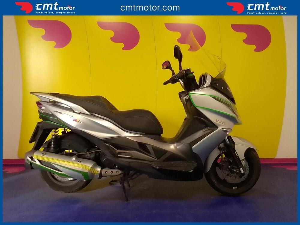 Kawasaki J 300 (2014)