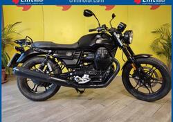 Moto Guzzi V7 III Stone (2017 - 20) usata