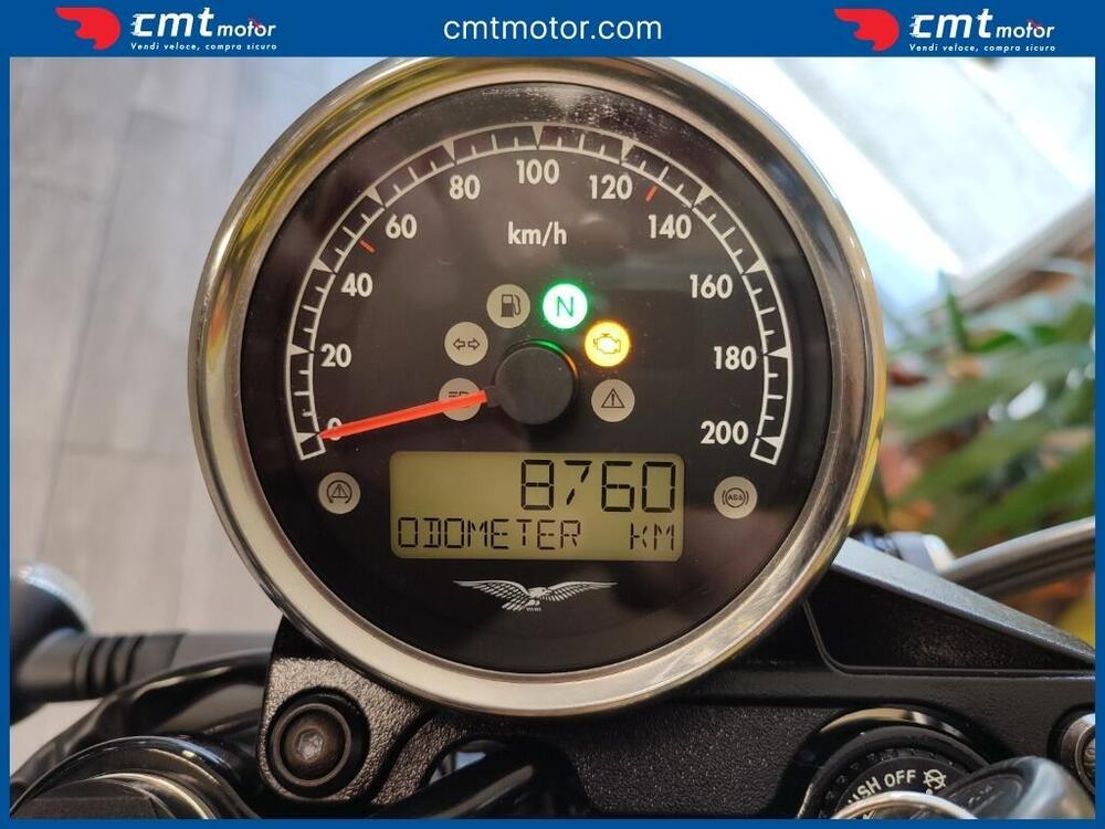 Moto Guzzi V7 III Stone (2017 - 20) (5)